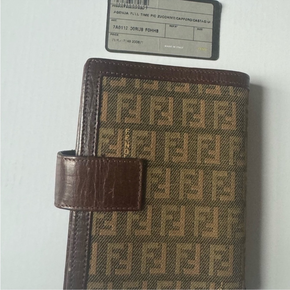 Fendi wallet passport holder agenda binder vintage Fendi monogram - Picture 14 of 16